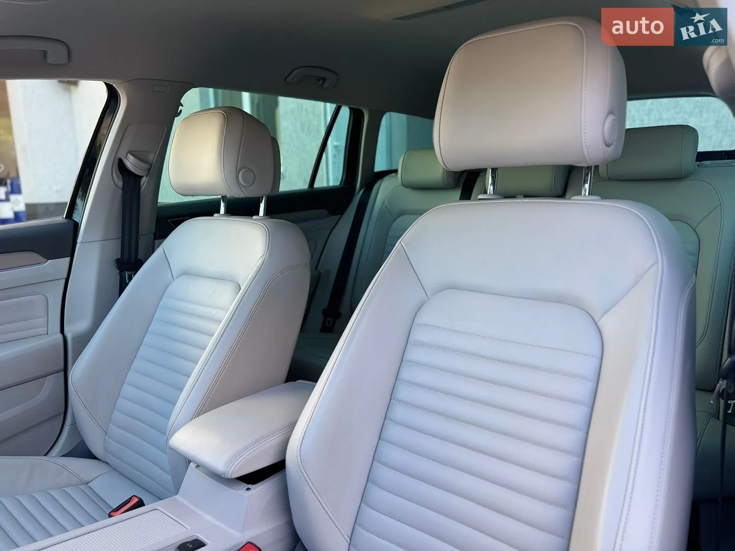 2020 Volkswagen Passat - мініатюра 15