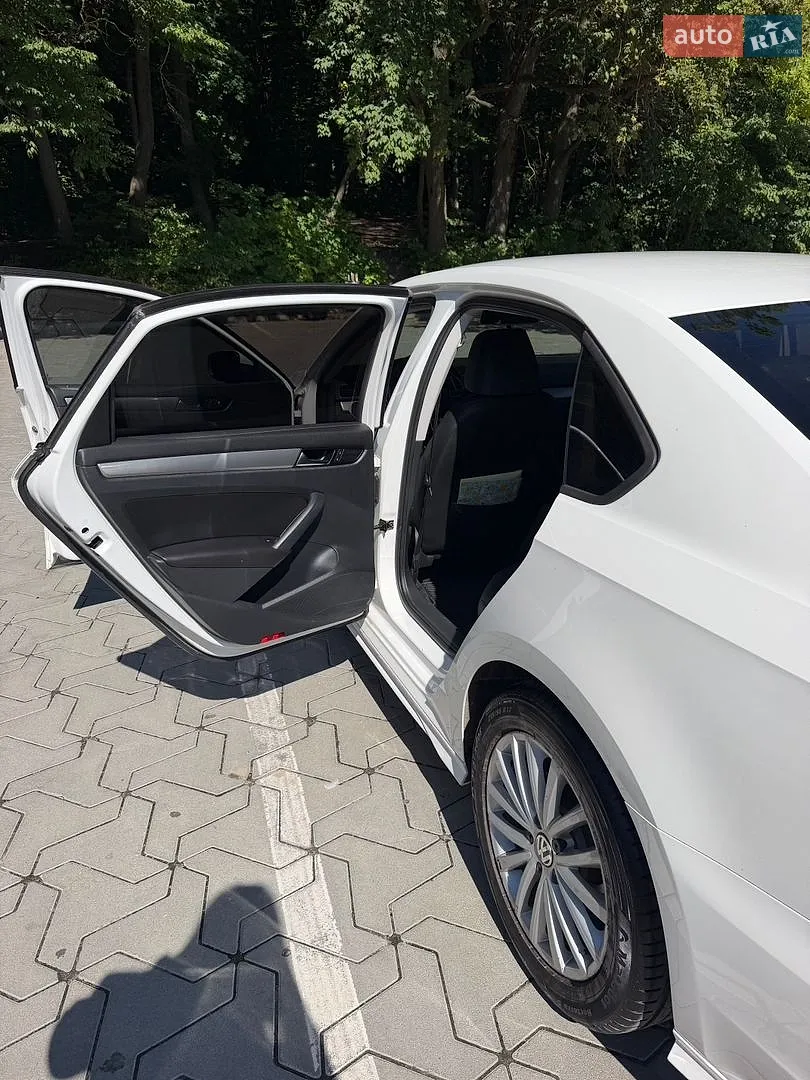 2014 Volkswagen Passat - мініатюра 17