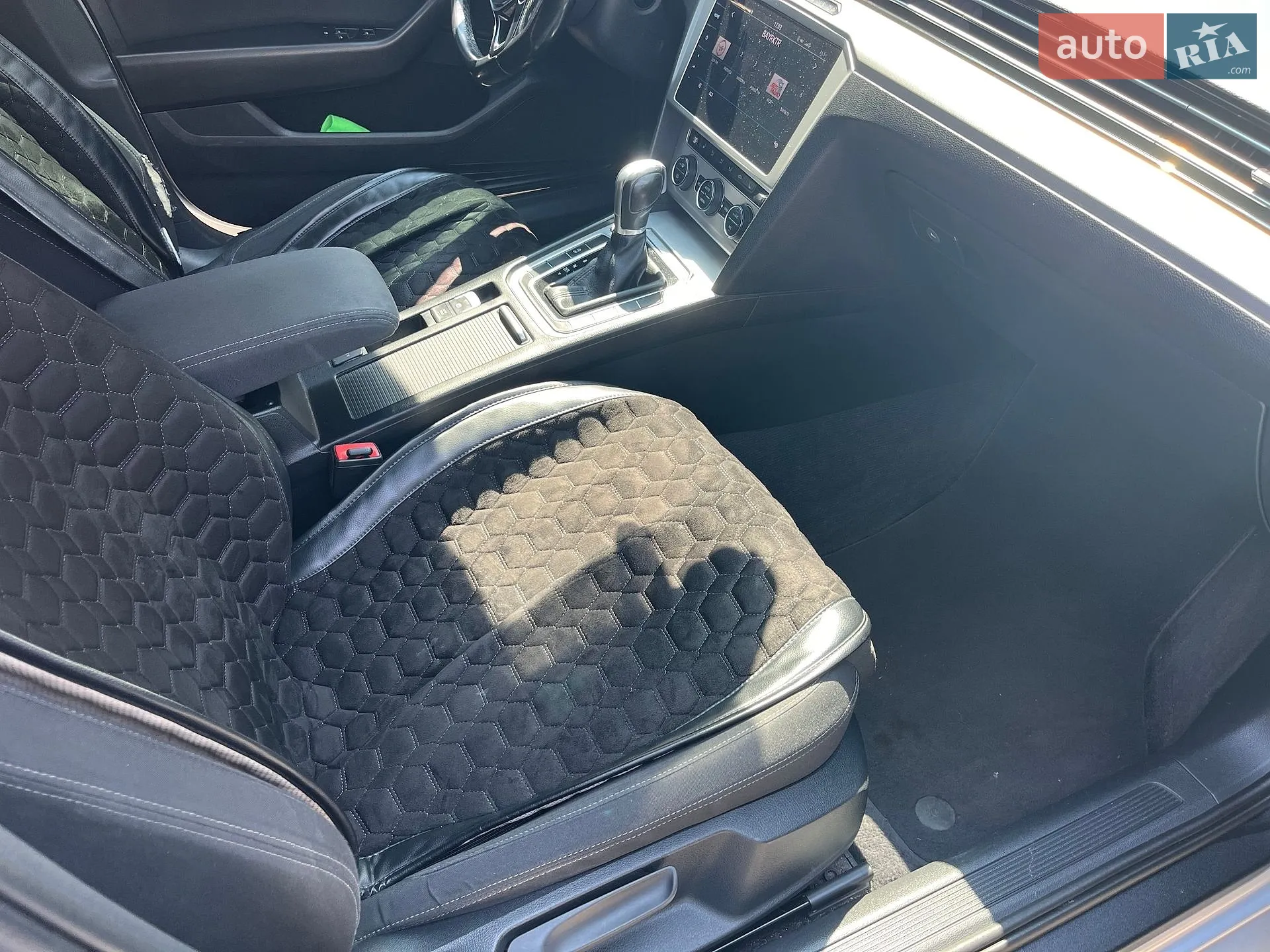 2017 Volkswagen Passat - мініатюра 18