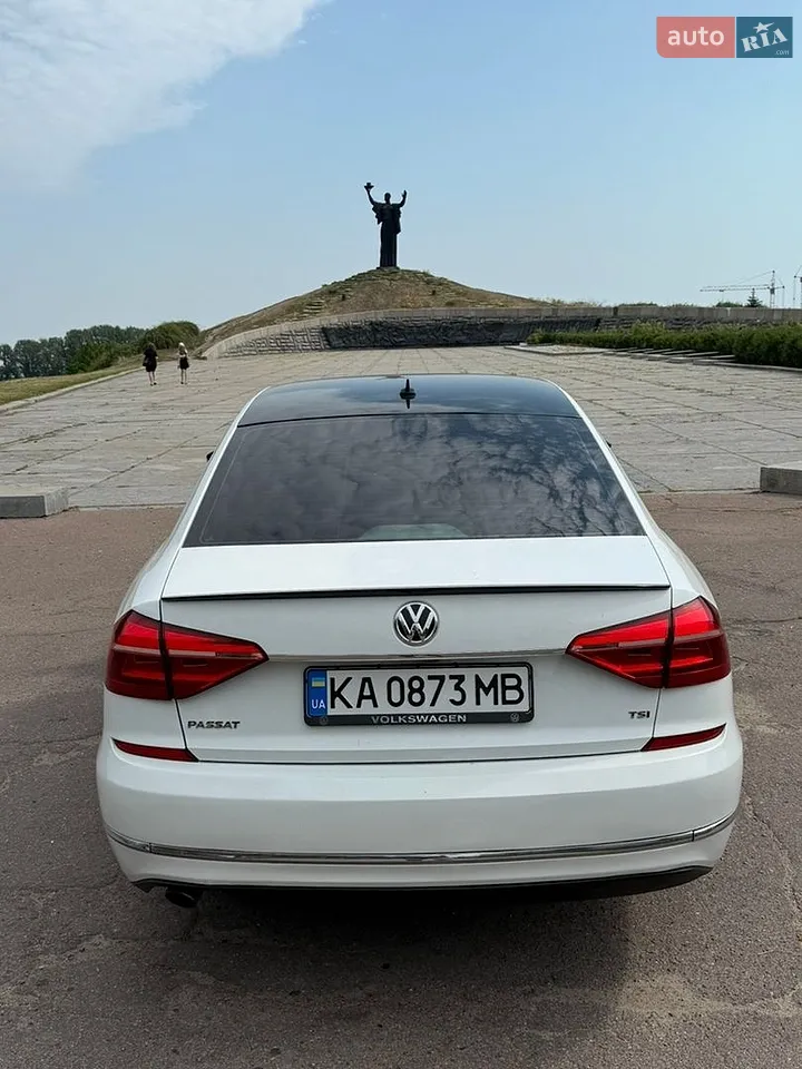 2017 Volkswagen Passat - мініатюра 42