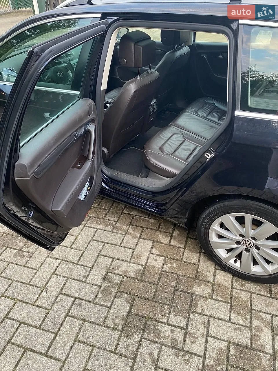 2010 Volkswagen Passat - мініатюра 10