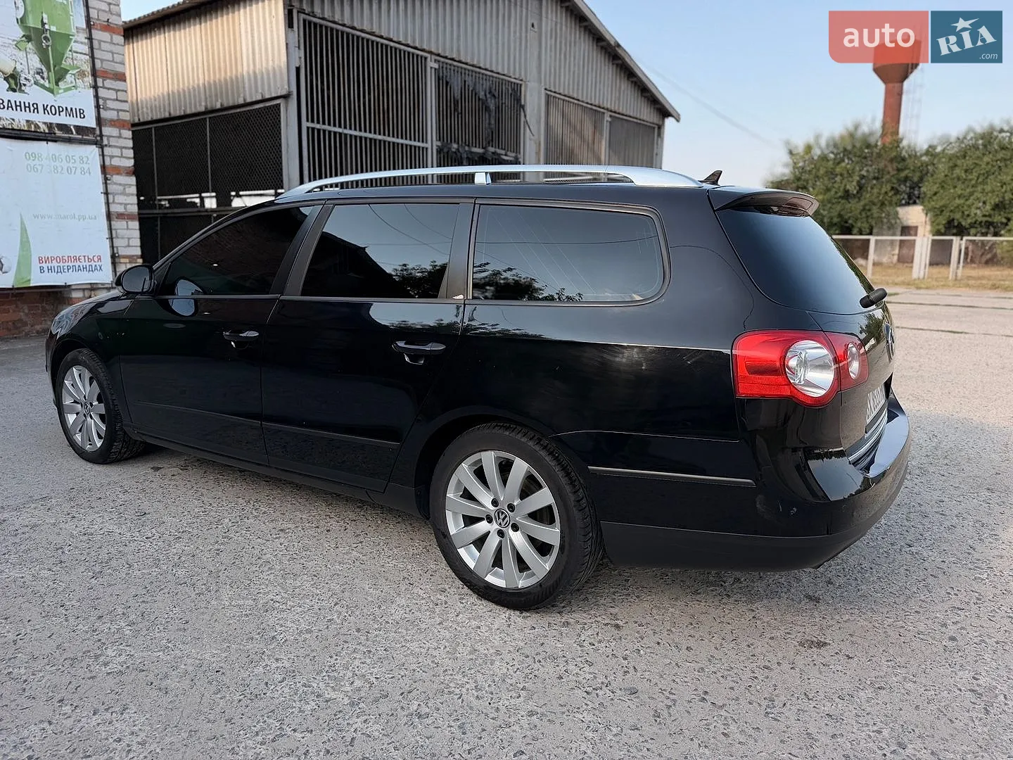 2010 Volkswagen Passat - мініатюра 3