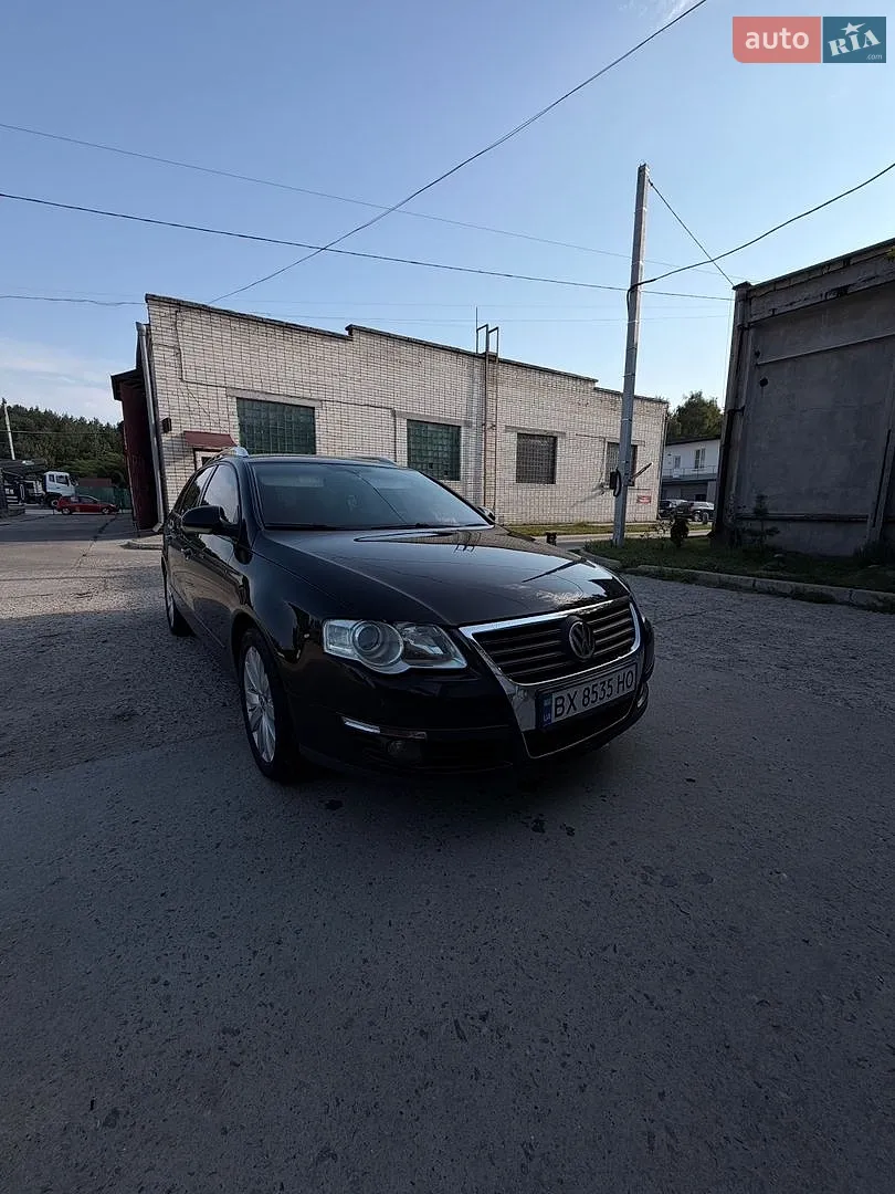 2010 Volkswagen Passat - мініатюра 21