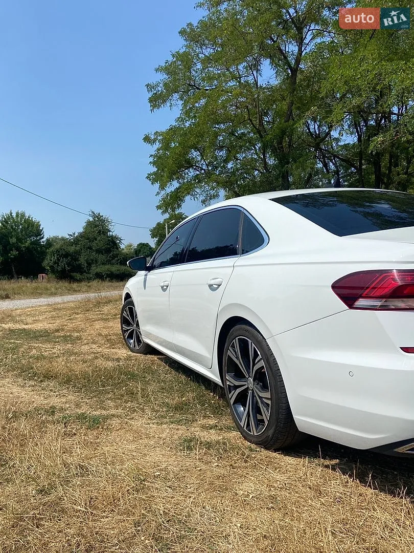 2020 Volkswagen Passat - мініатюра 6
