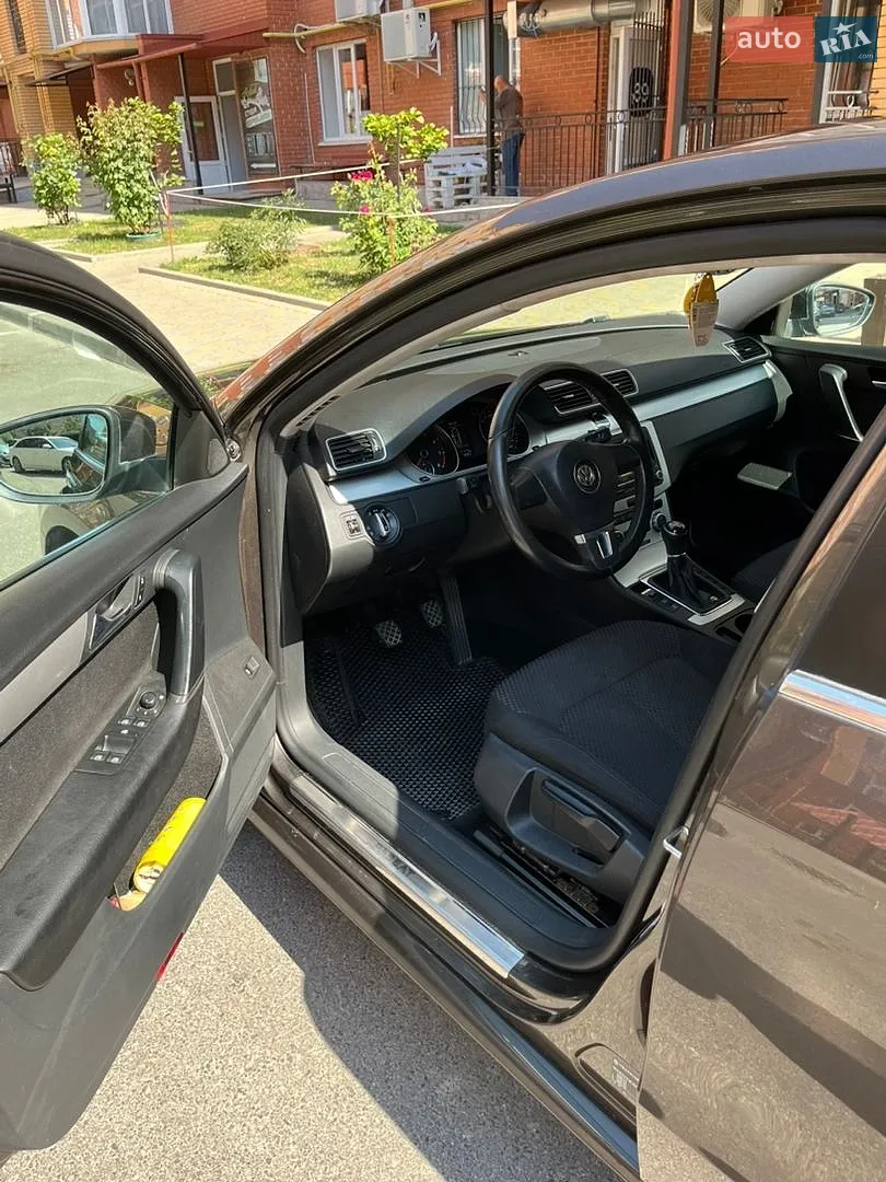2012 Volkswagen Passat - мініатюра 10