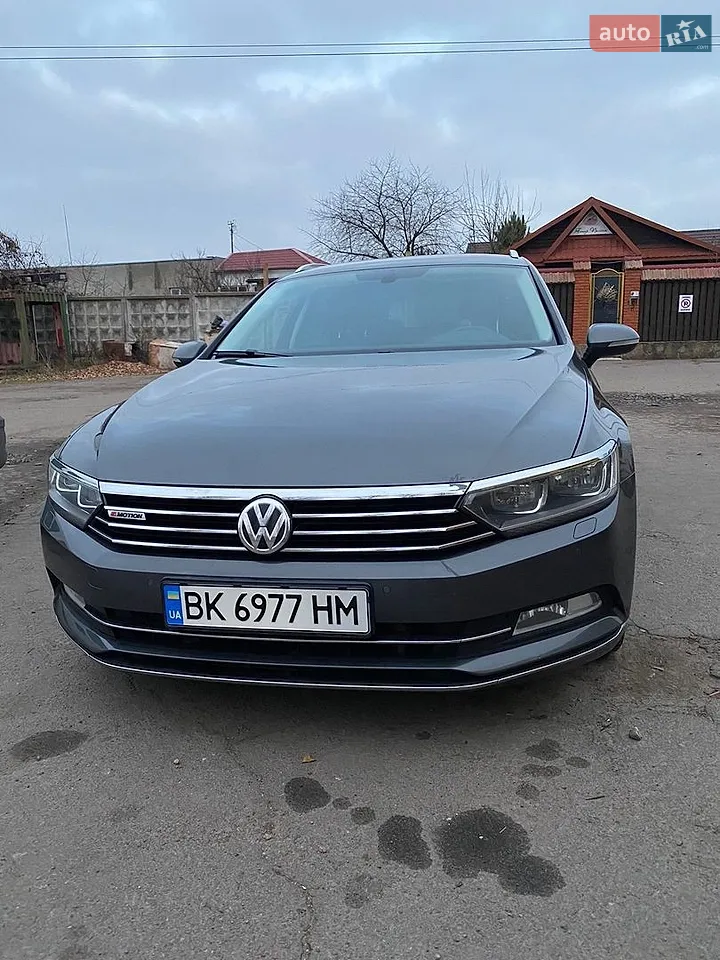 2017 Volkswagen Passat - мініатюра 16
