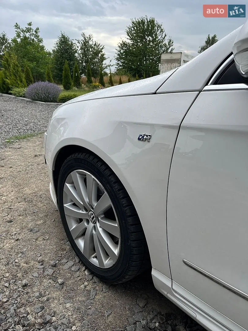 2010 Volkswagen Passat - мініатюра 13