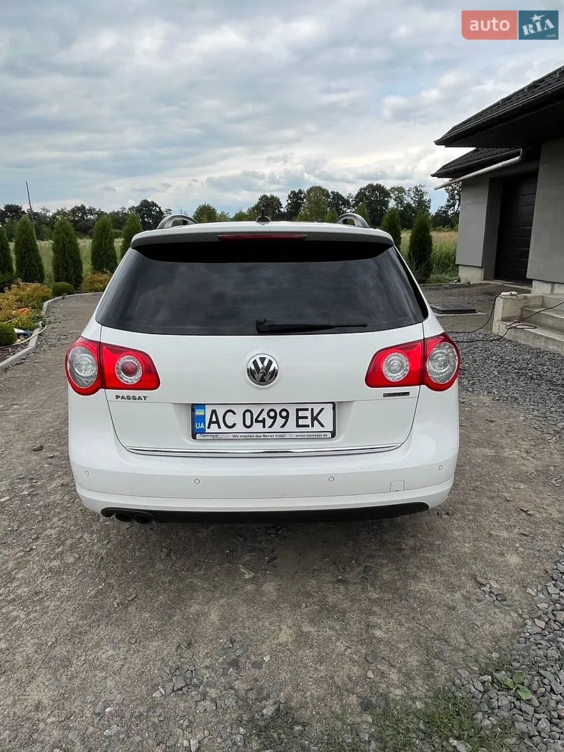 2010 Volkswagen Passat - мініатюра 8