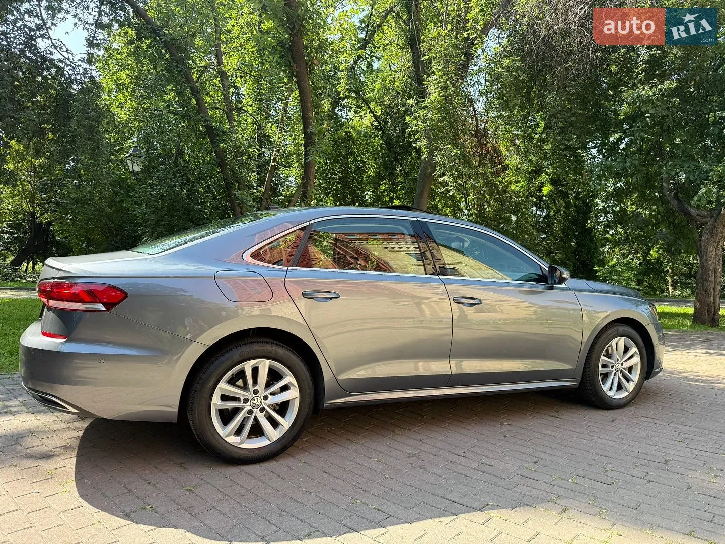 2020 Volkswagen Passat - мініатюра 11