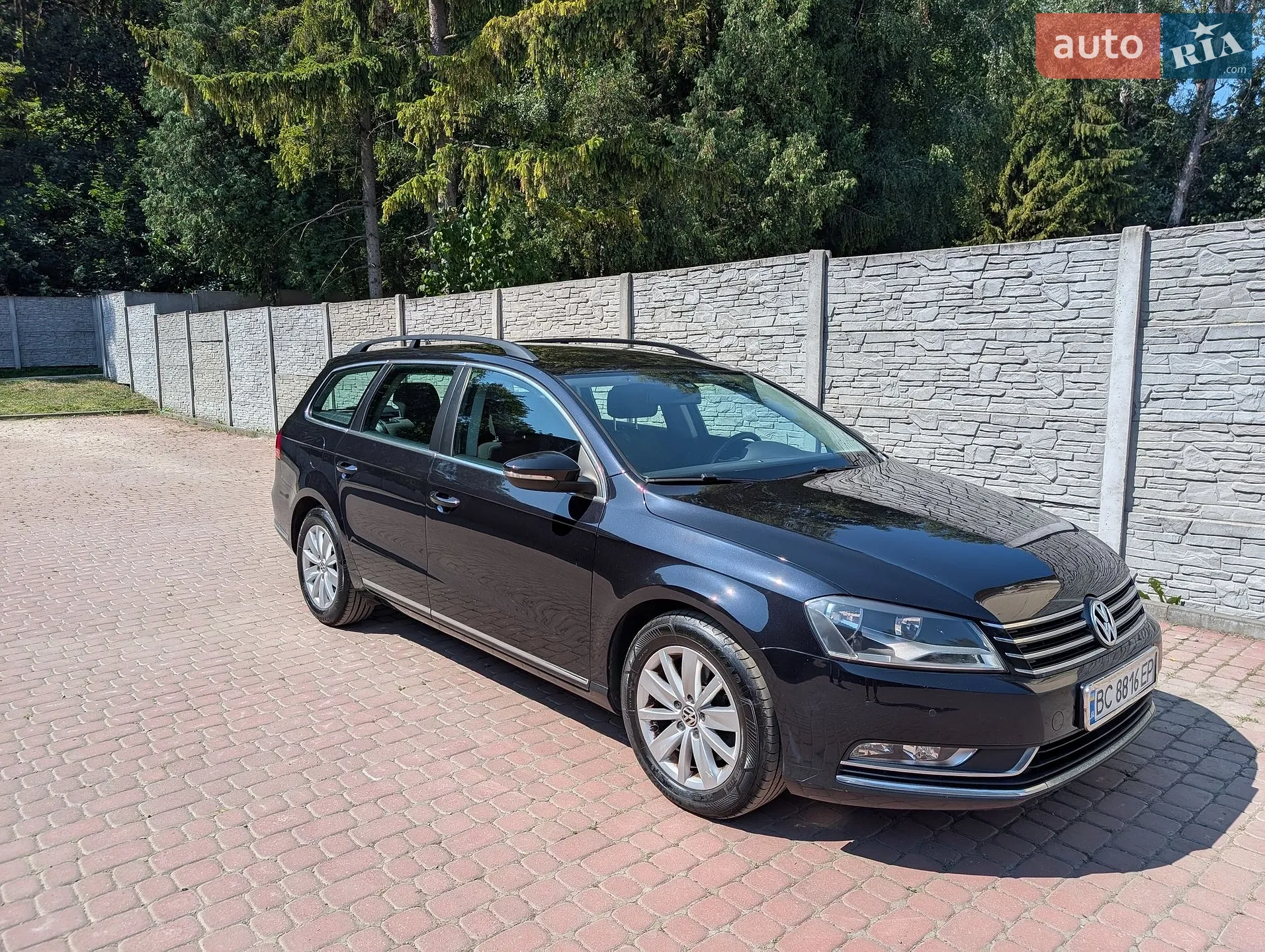 2011 Volkswagen Passat - мініатюра 2