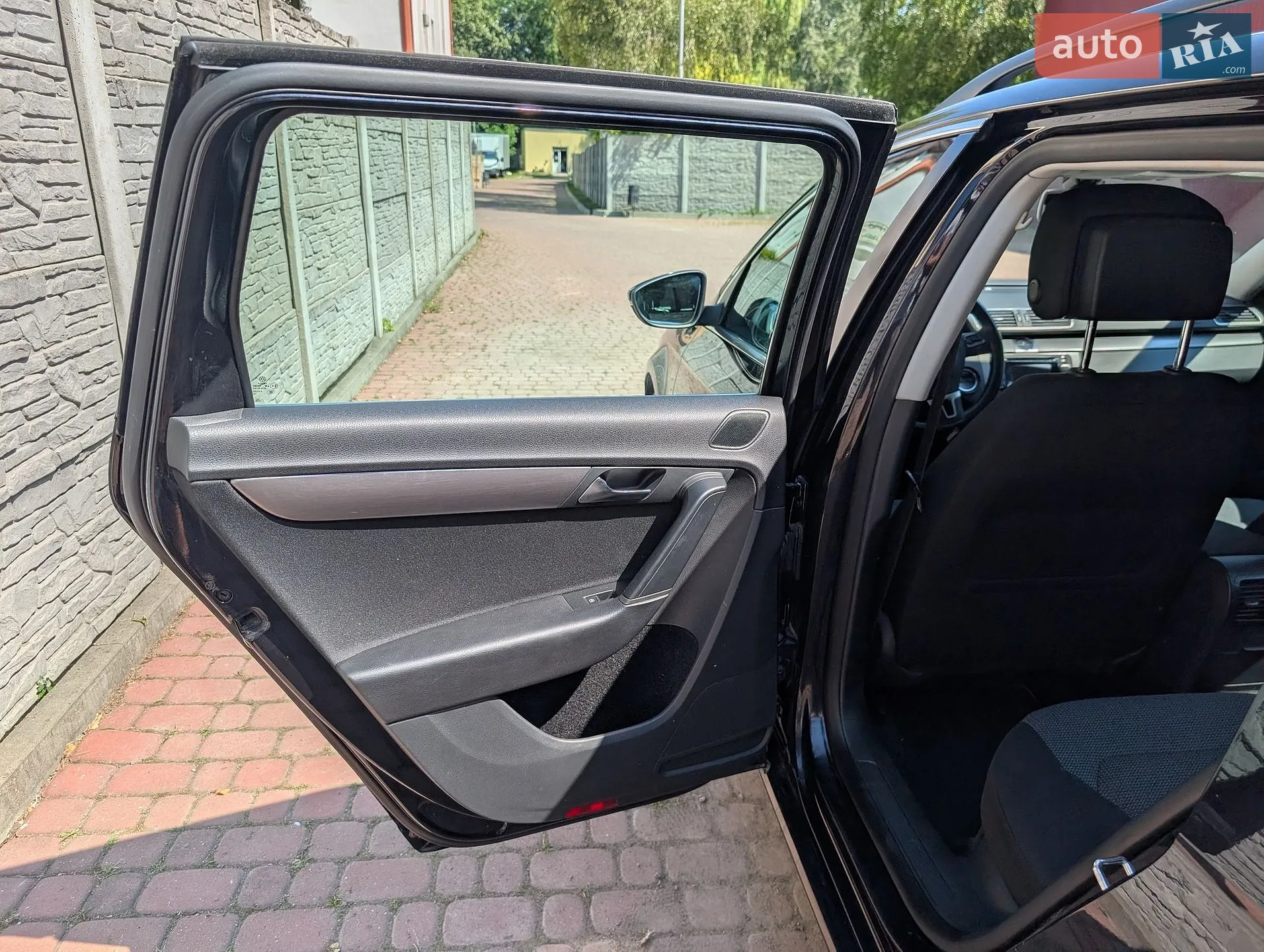 2011 Volkswagen Passat - мініатюра 20