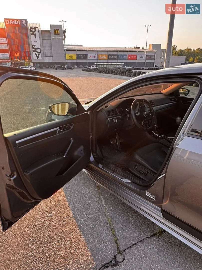 2016 Volkswagen Passat - мініатюра 6