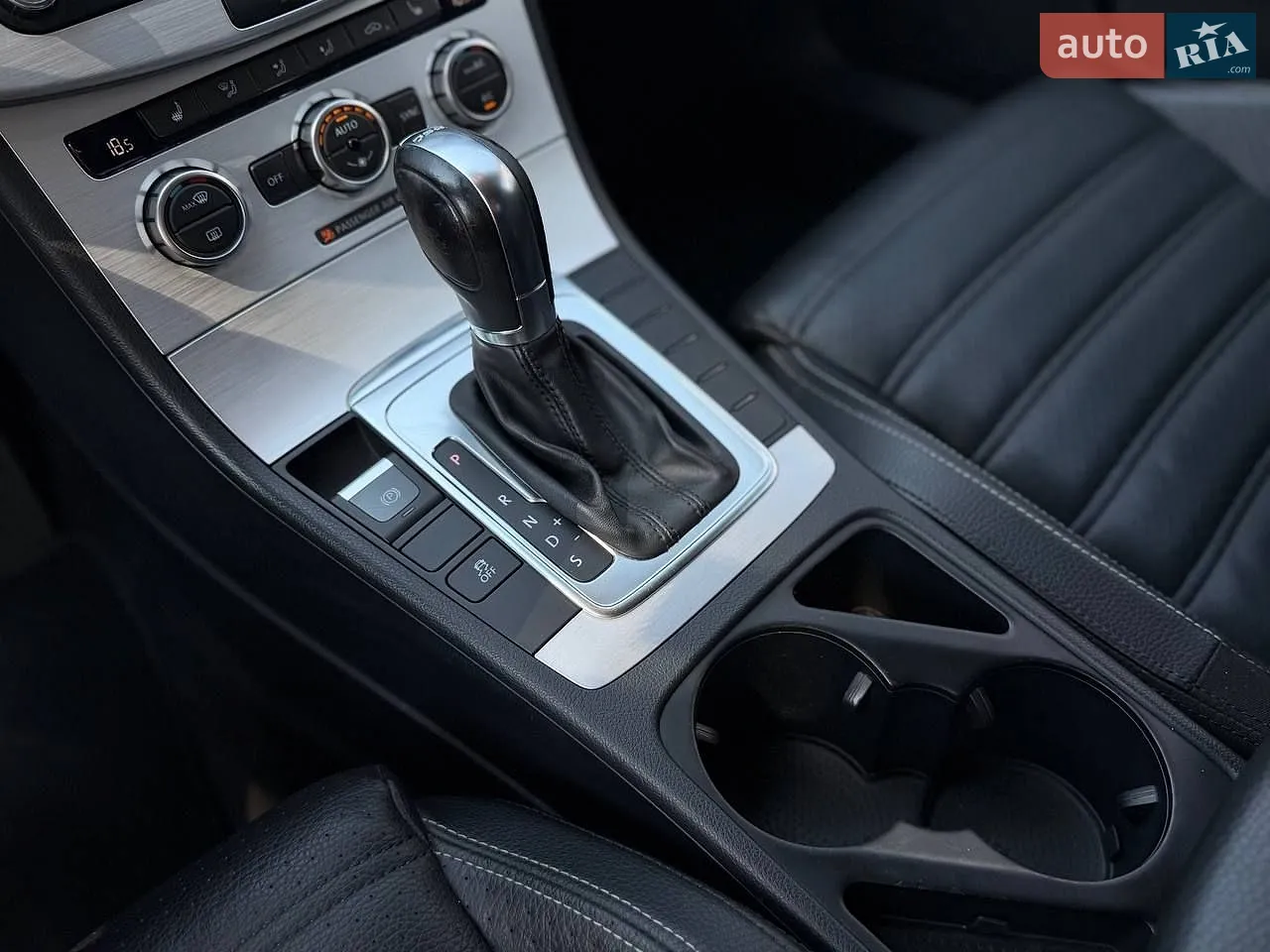 2012 Volkswagen Passat - мініатюра 15