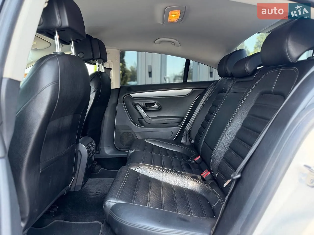 2012 Volkswagen Passat - мініатюра 19