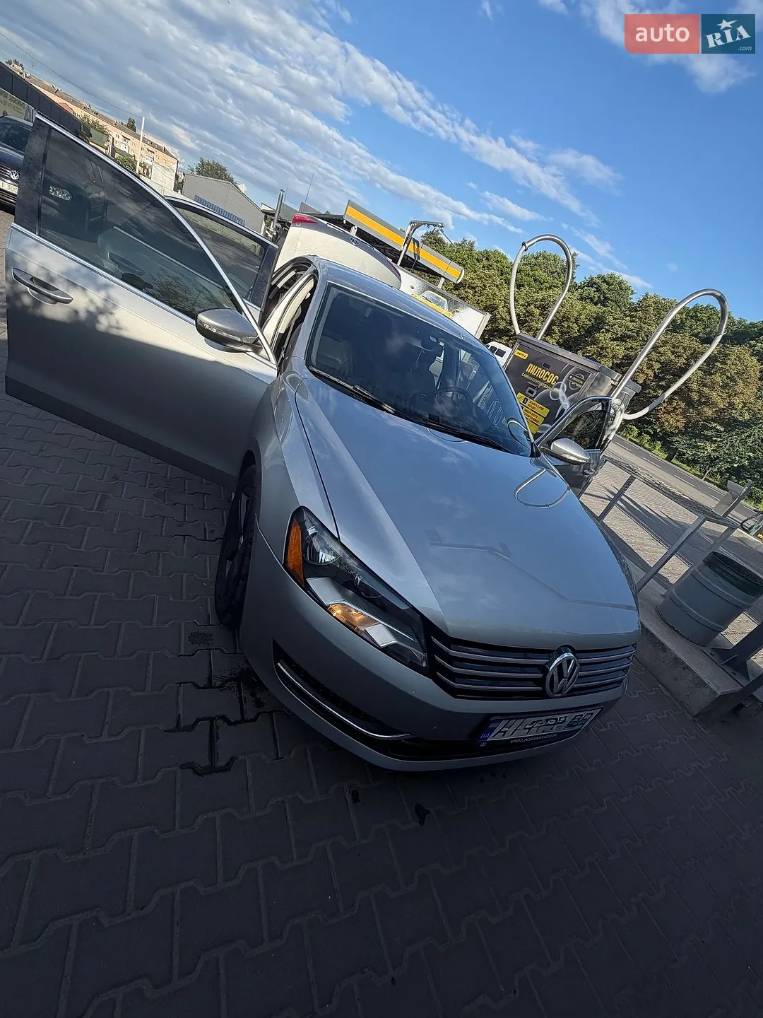 2012 Volkswagen Passat - мініатюра 2