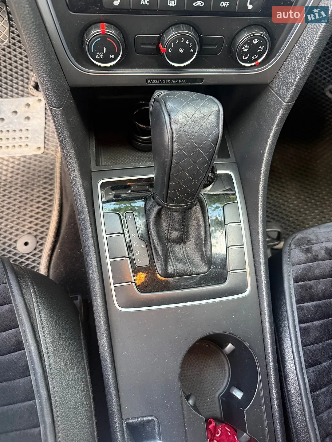 2015 Volkswagen Passat - мініатюра 11