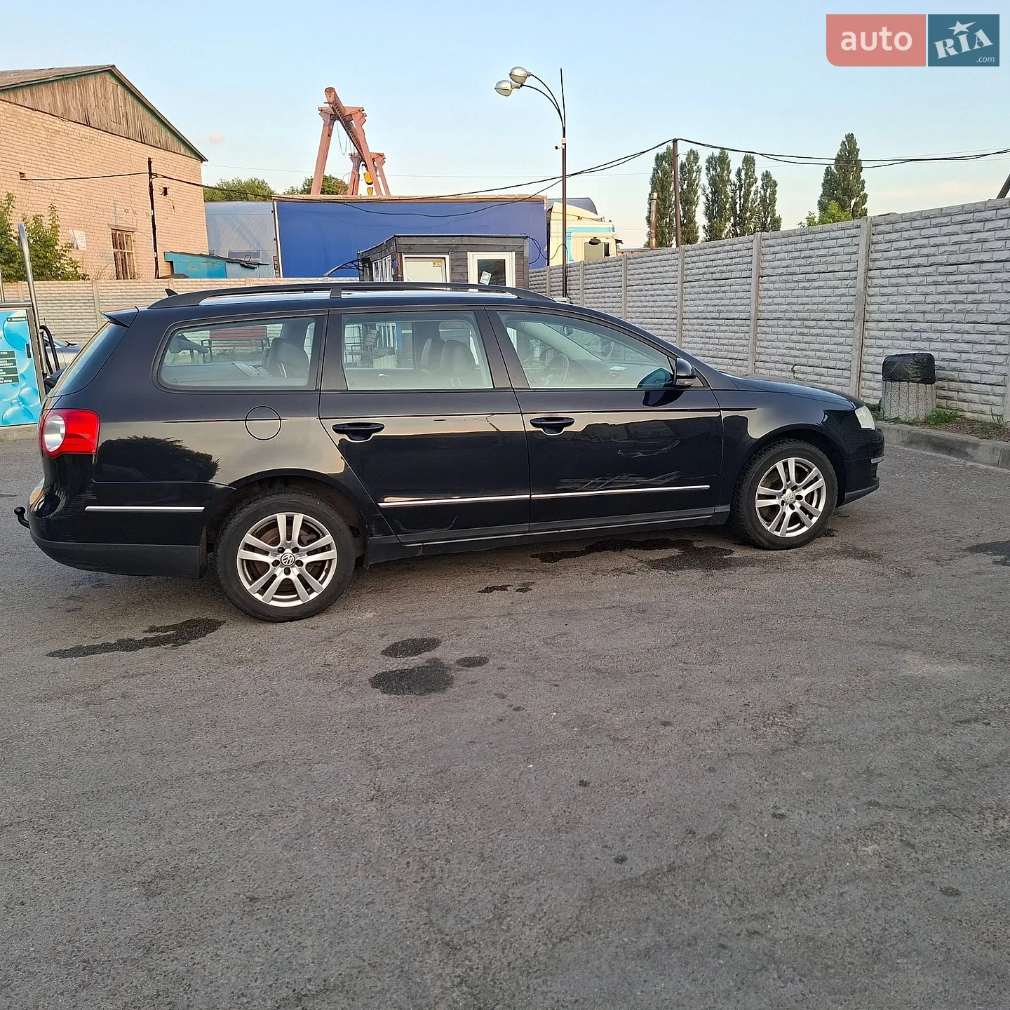 2010 Volkswagen Passat - мініатюра 4