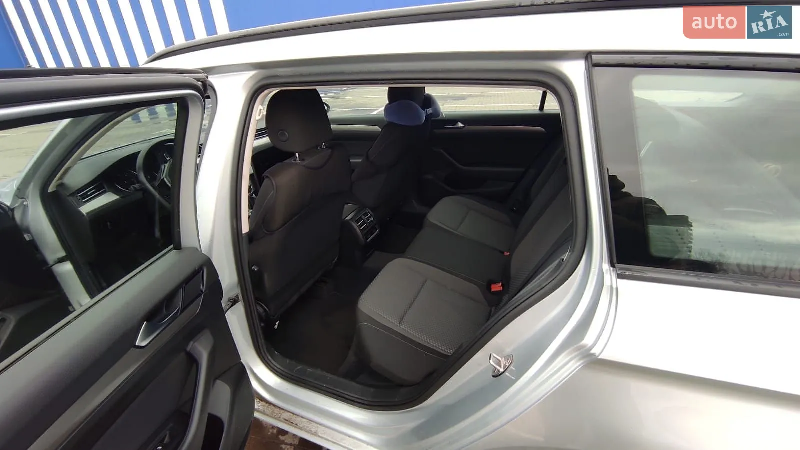 2016 Volkswagen Passat - мініатюра 9