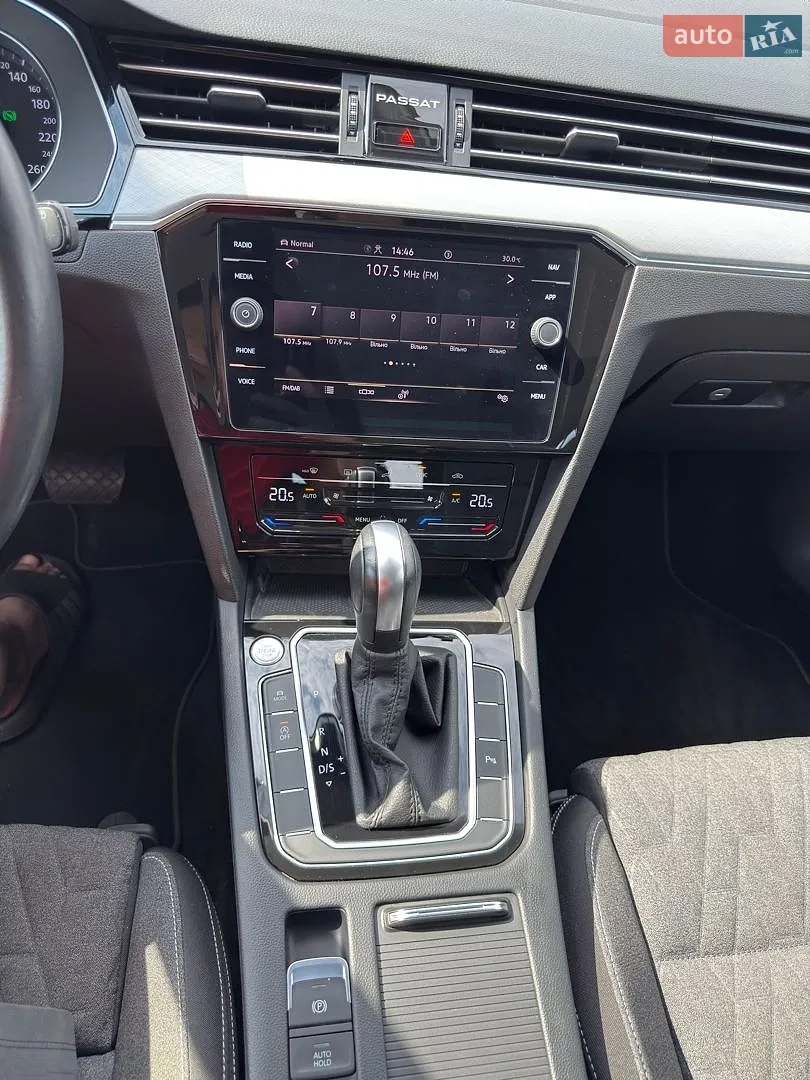 2023 Volkswagen Passat - мініатюра 21