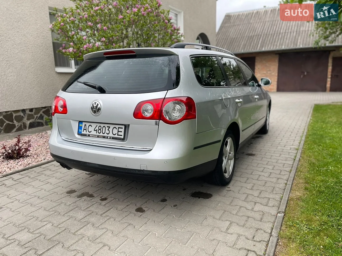 2010 Volkswagen Passat - мініатюра 12