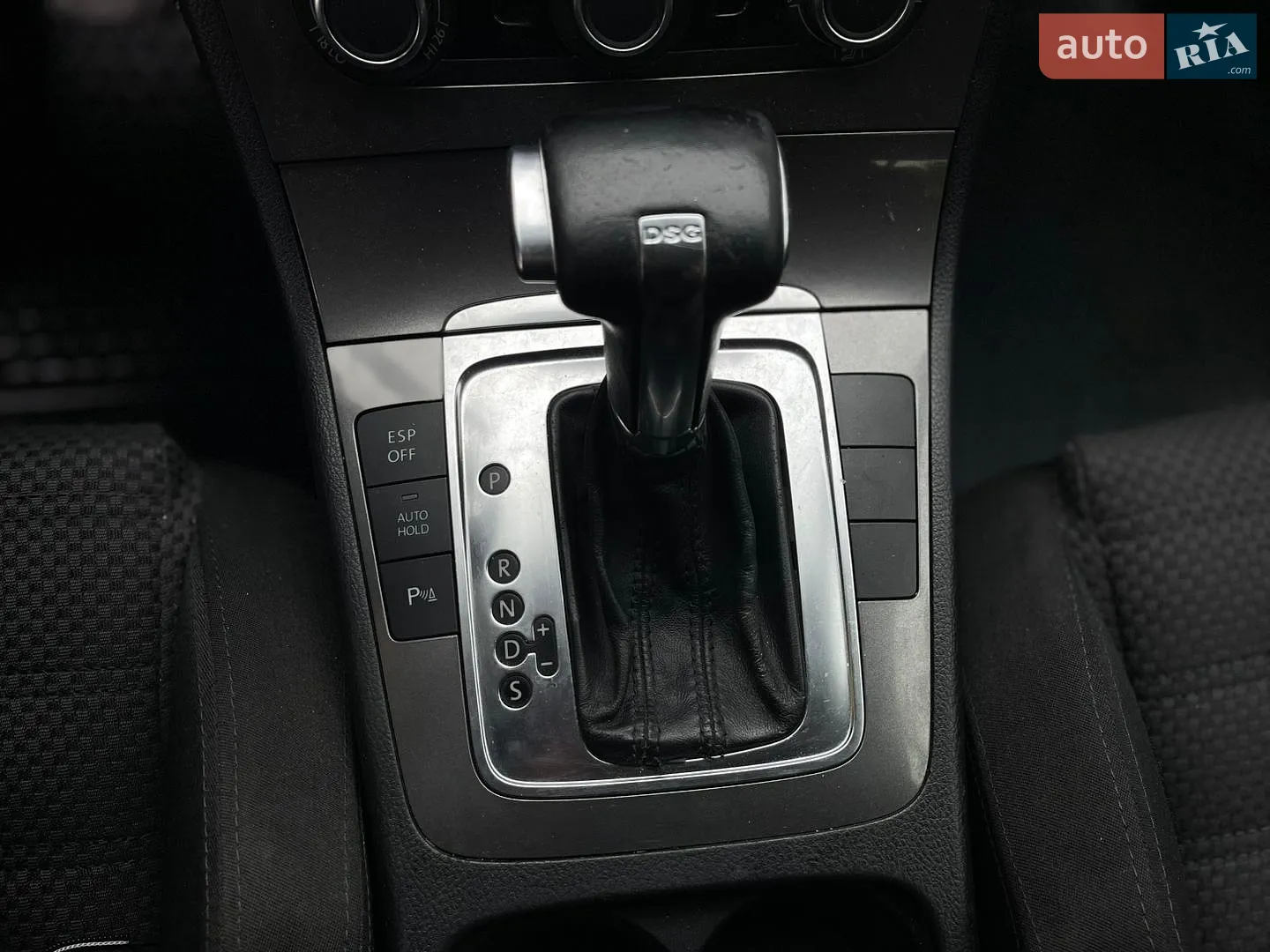 2010 Volkswagen Passat - мініатюра 32