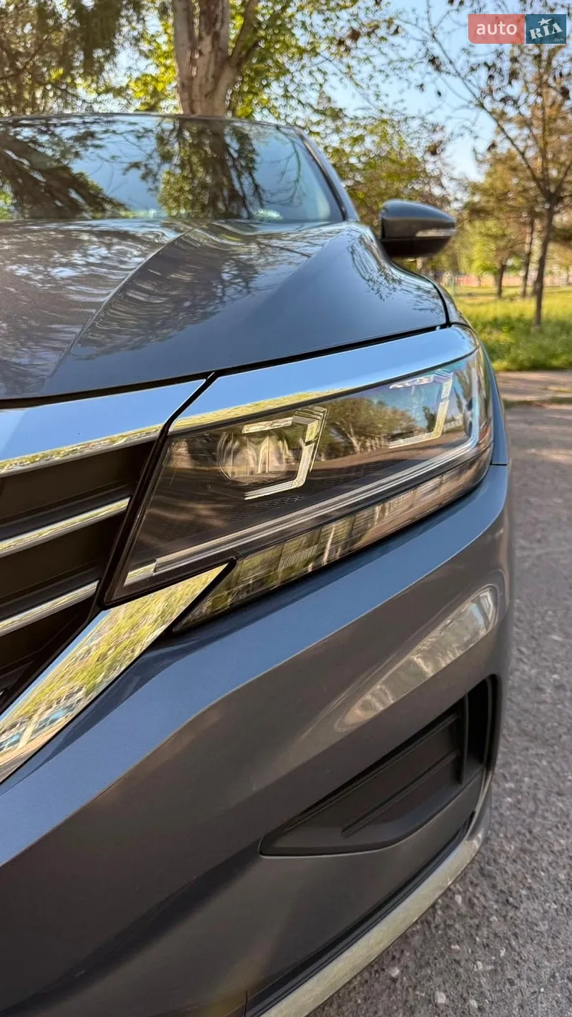 2021 Volkswagen Passat - мініатюра 18