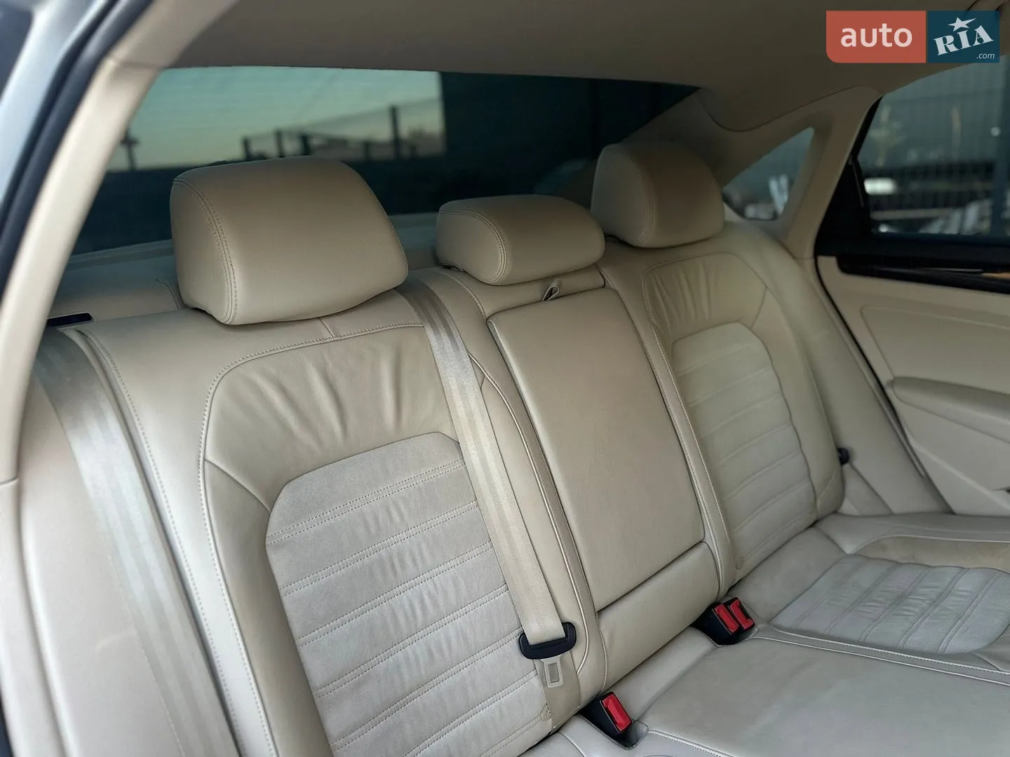 2014 Volkswagen Passat - мініатюра 32