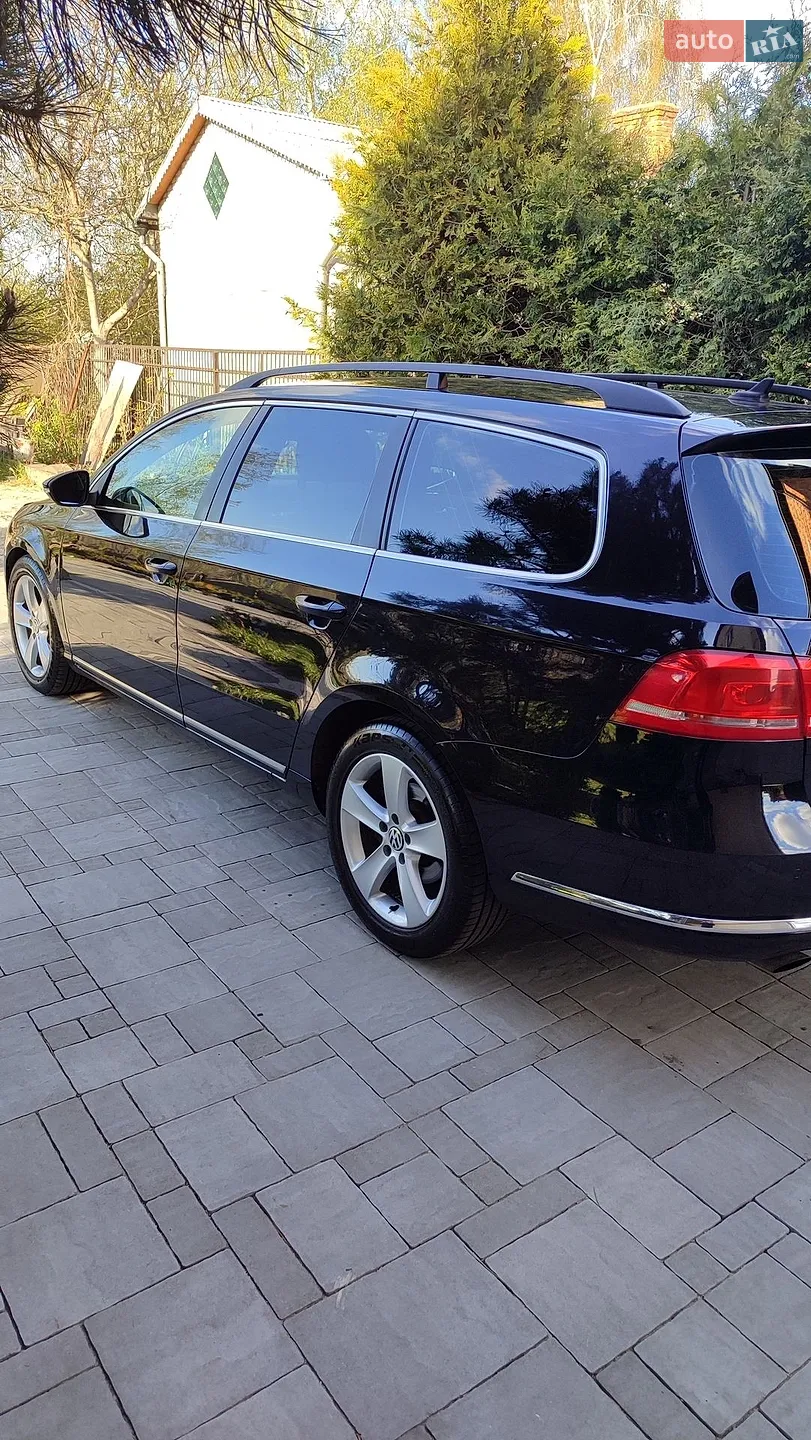 2011 Volkswagen Passat - мініатюра 10