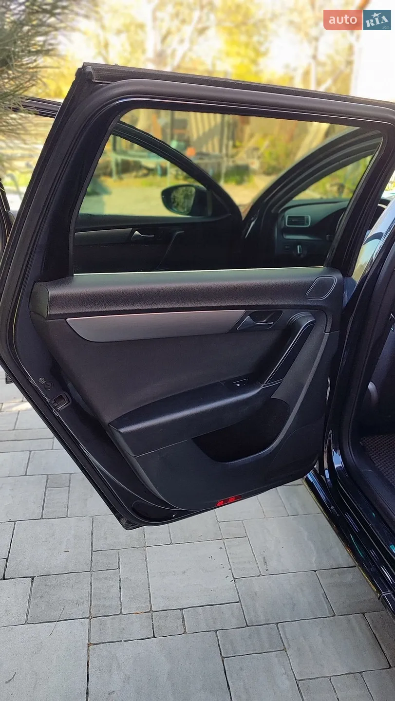 2011 Volkswagen Passat - мініатюра 26