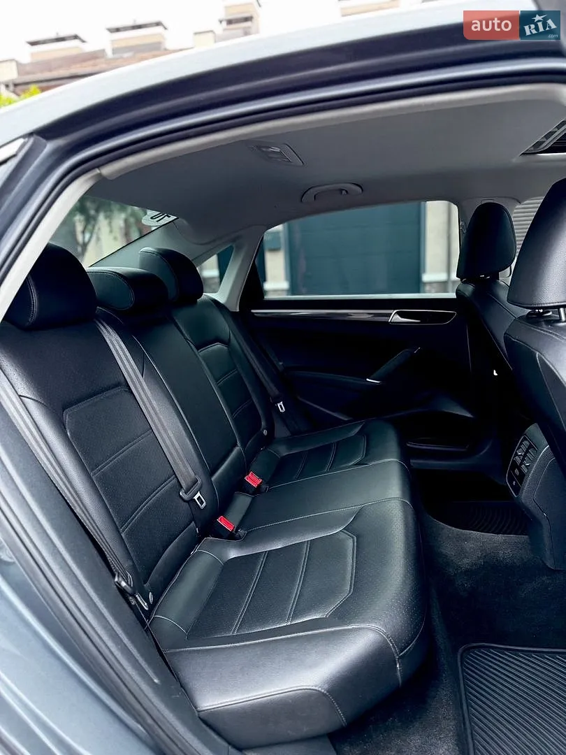2015 Volkswagen Passat - мініатюра 19
