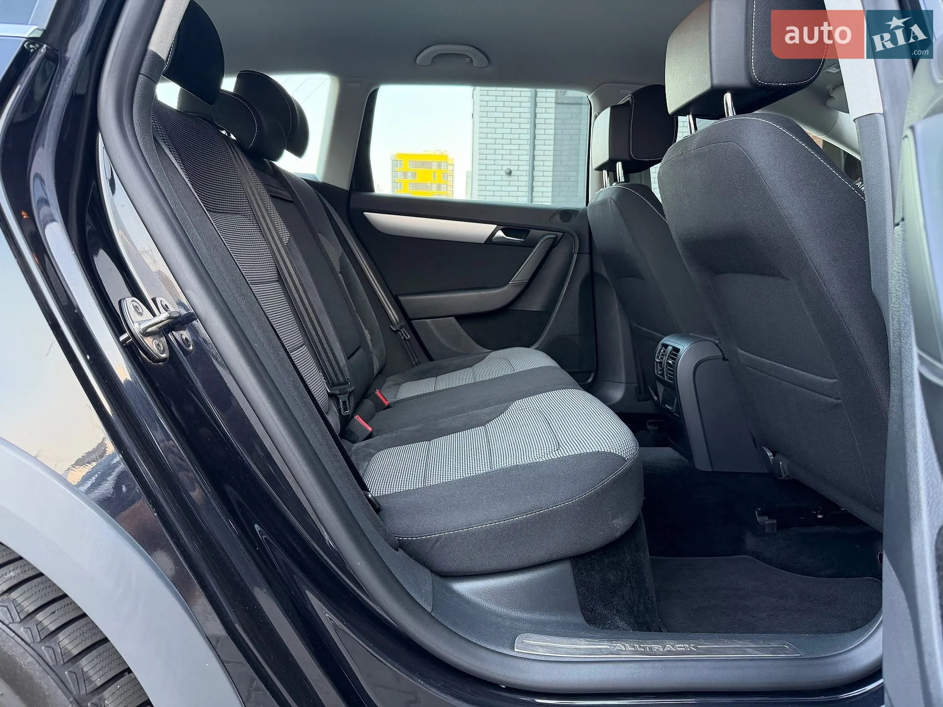 2012 Volkswagen Passat - мініатюра 38