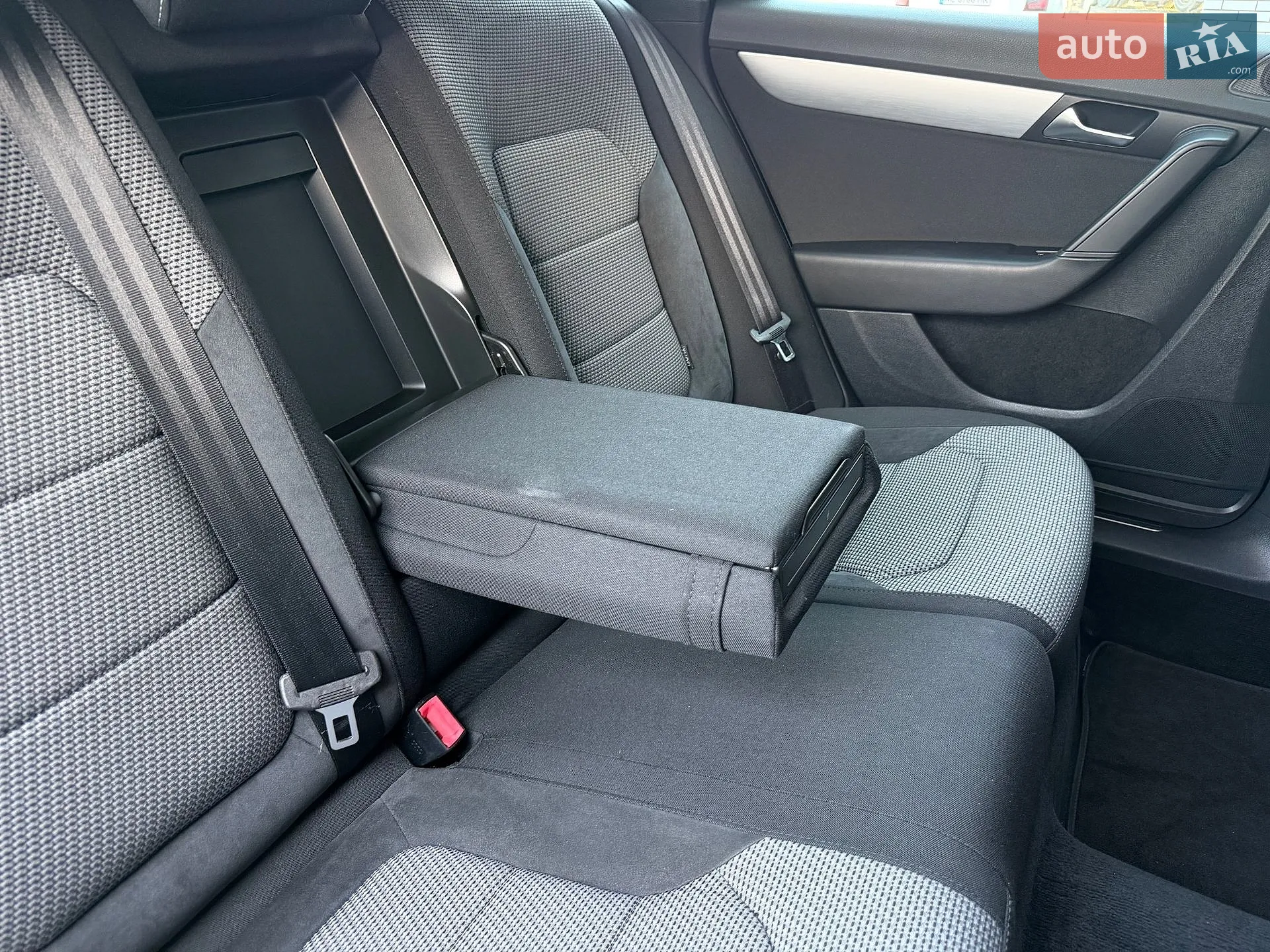 2012 Volkswagen Passat - мініатюра 39