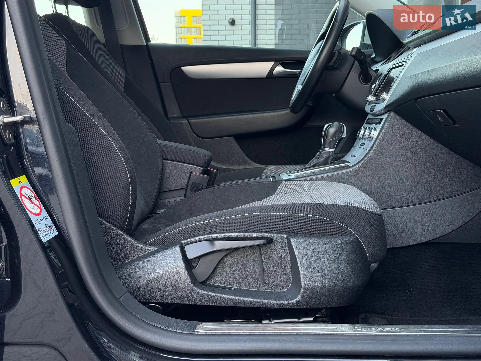 2012 Volkswagen Passat - мініатюра 44