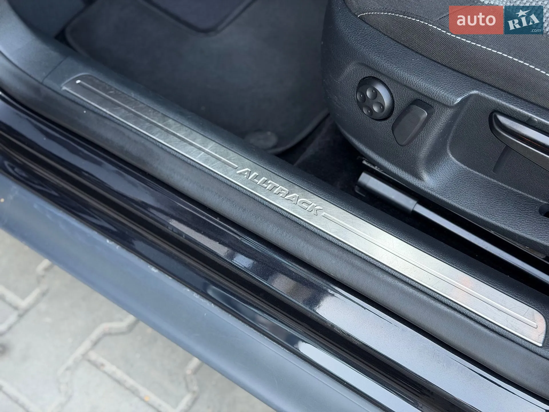 2012 Volkswagen Passat - мініатюра 42