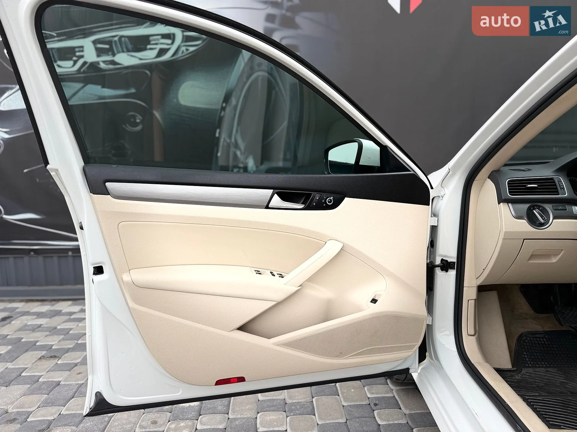 2014 Volkswagen Passat - мініатюра 17