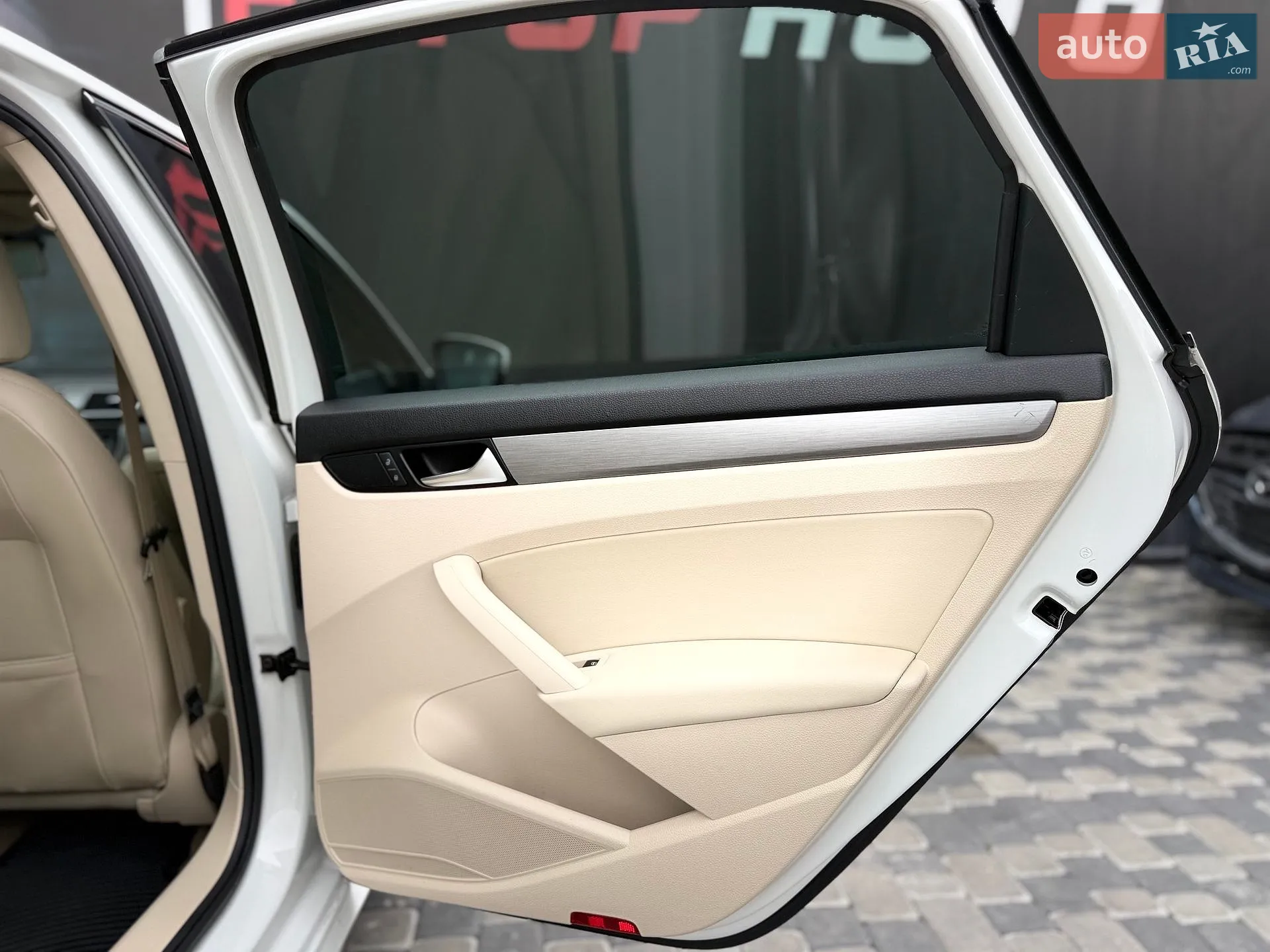 2014 Volkswagen Passat - мініатюра 34