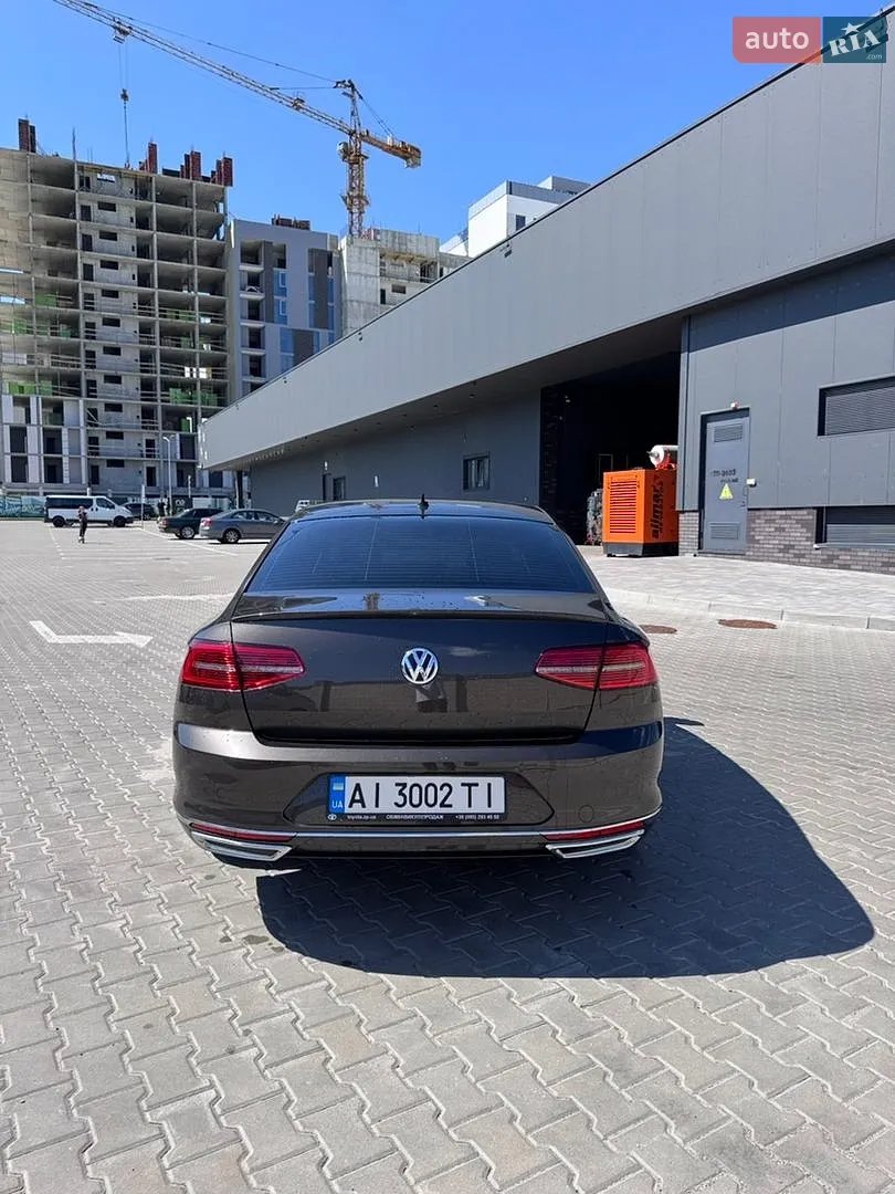 2017 Volkswagen Passat - мініатюра 9