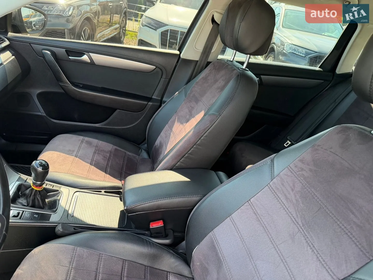 2014 Volkswagen Passat - мініатюра 24