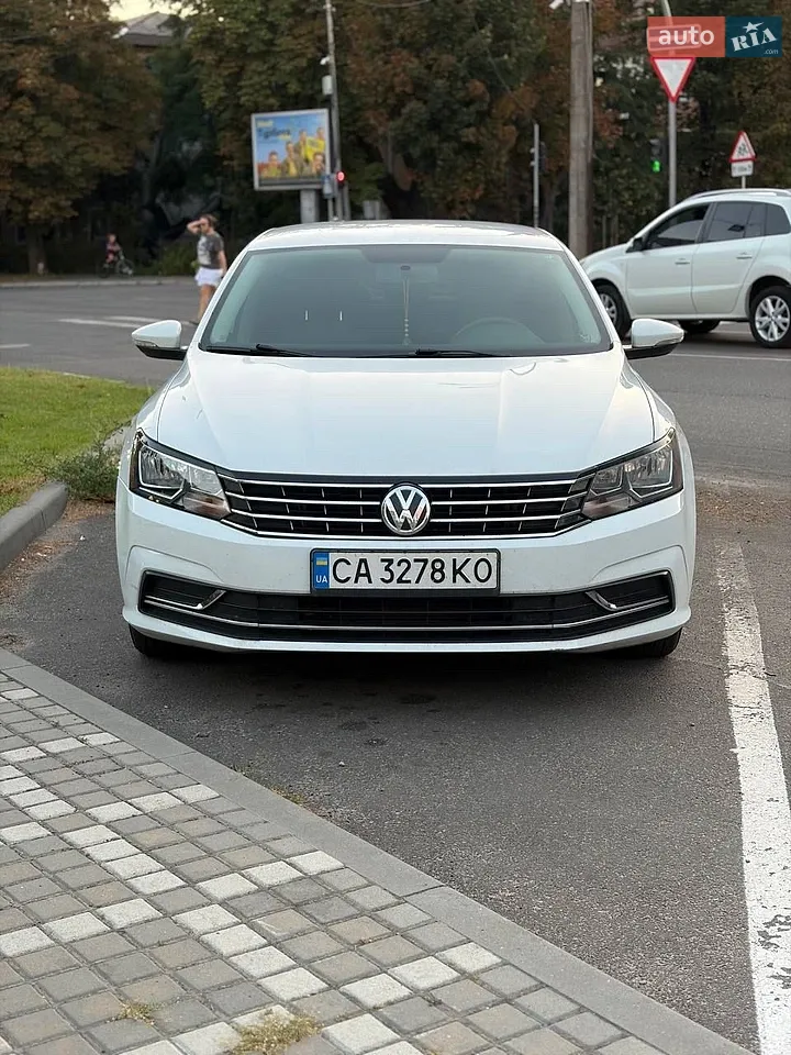 2017 Volkswagen Passat - мініатюра 29