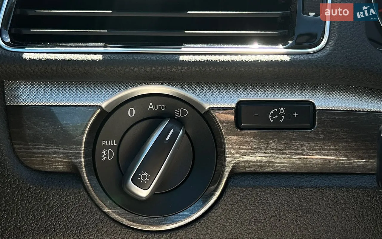 2017 Volkswagen Passat - мініатюра 19