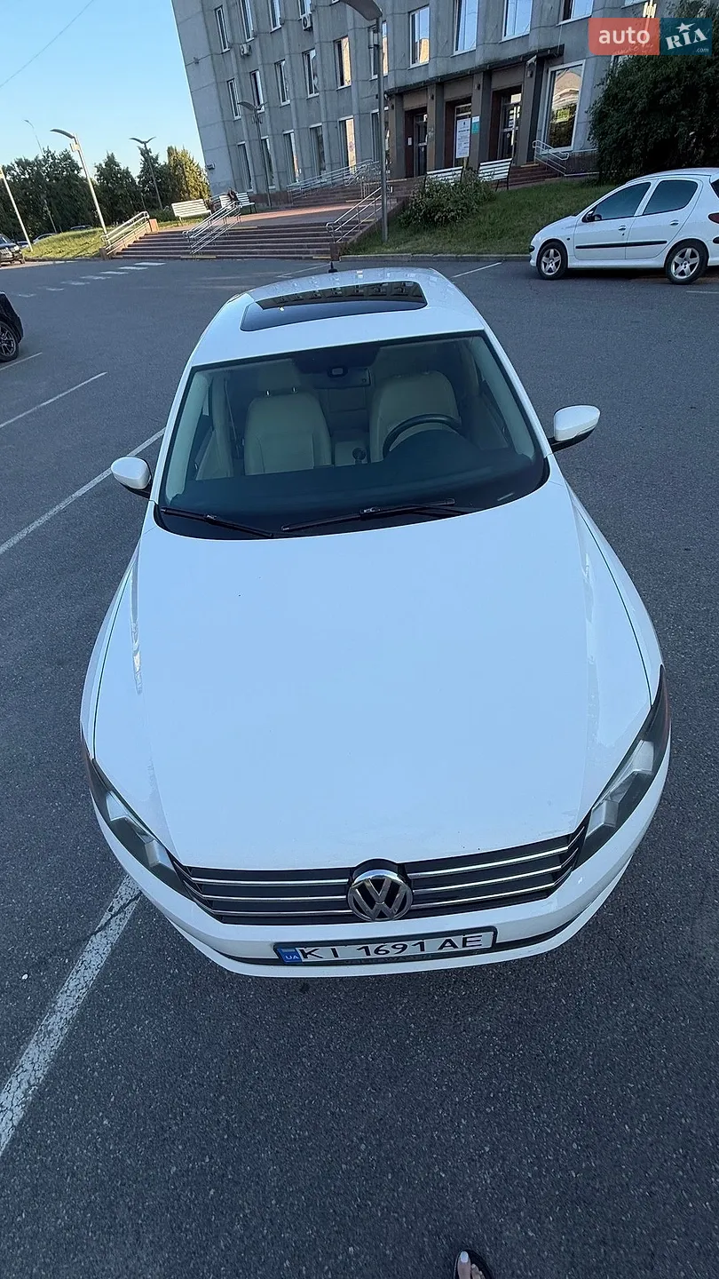 2013 Volkswagen Passat - мініатюра 3