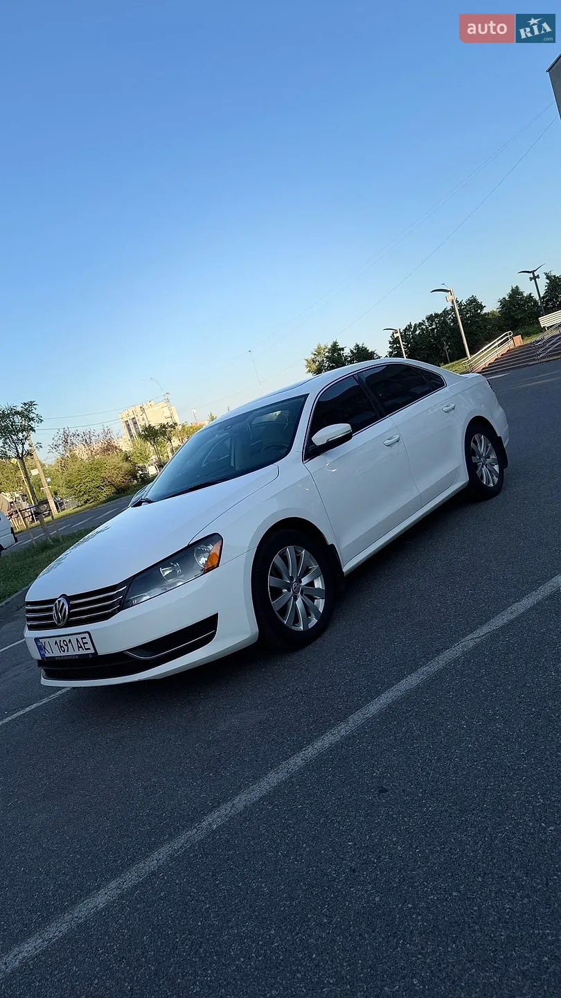 2013 Volkswagen Passat - мініатюра 2