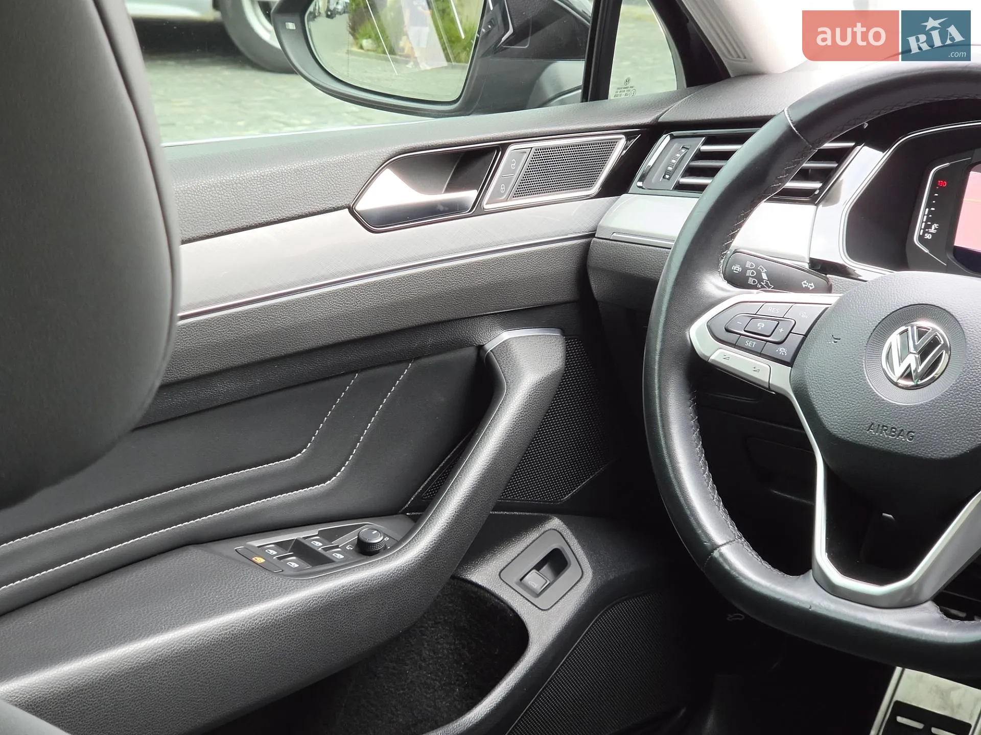 Volkswagen Passat 2020 VIN WVWZZZ3CZLE084487 фото оголошення 20 з 40