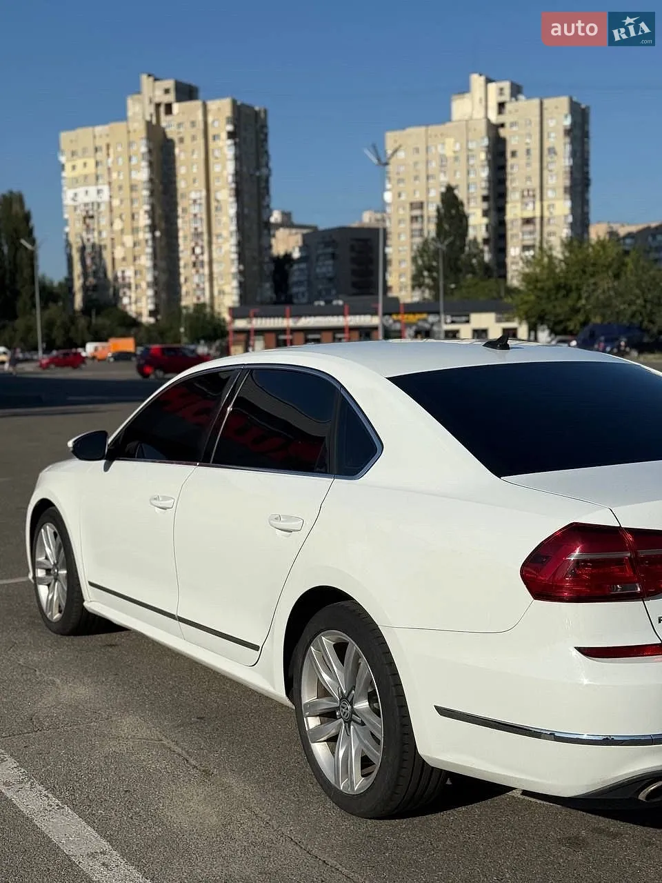 2016 Volkswagen Passat - мініатюра 8