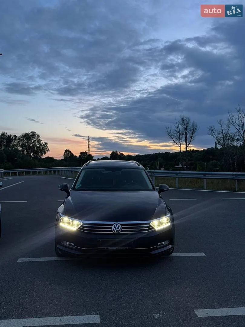2017 Volkswagen Passat - фото 1