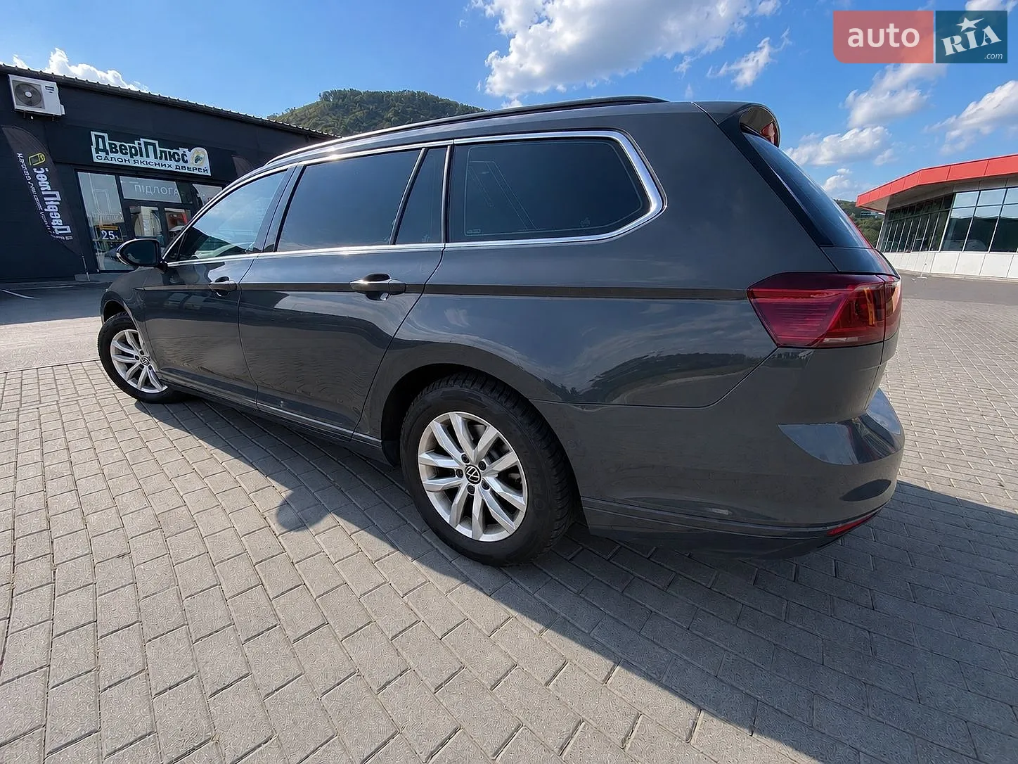 2021 Volkswagen Passat - мініатюра 2