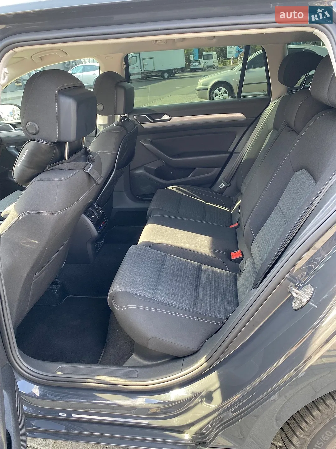 2021 Volkswagen Passat - мініатюра 25