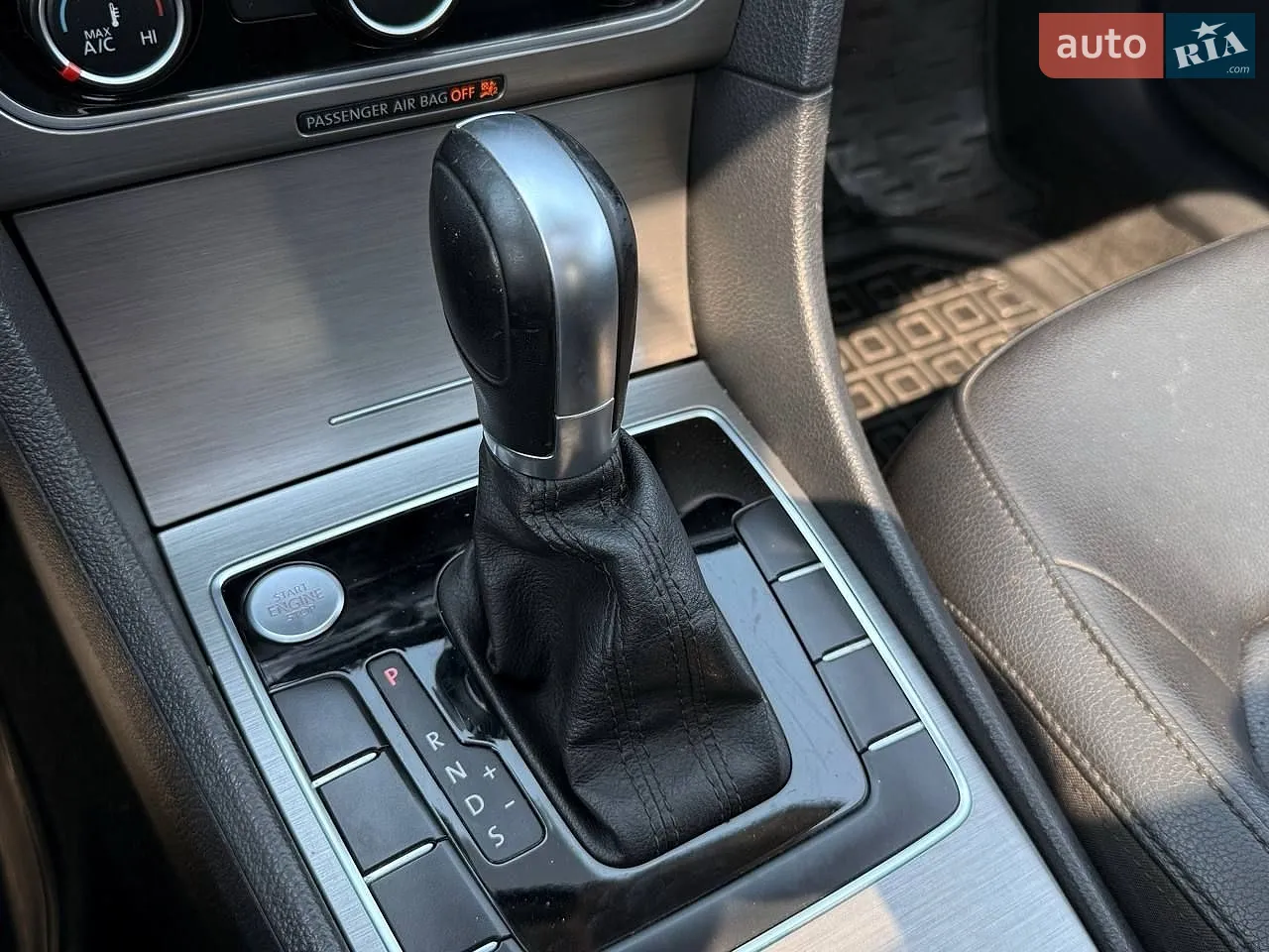 2015 Volkswagen Passat - мініатюра 14