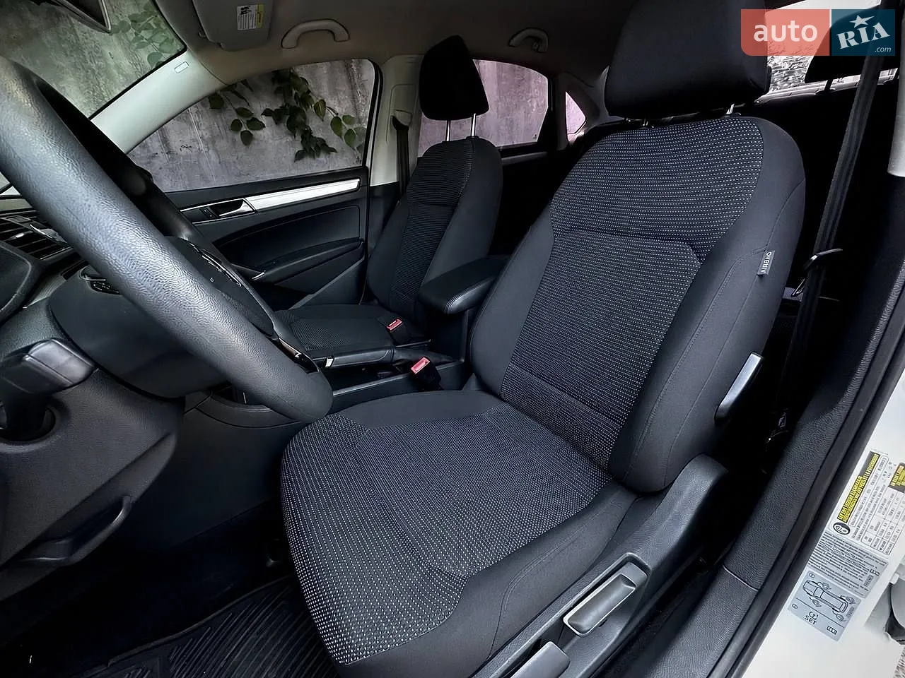2016 Volkswagen Passat - мініатюра 18