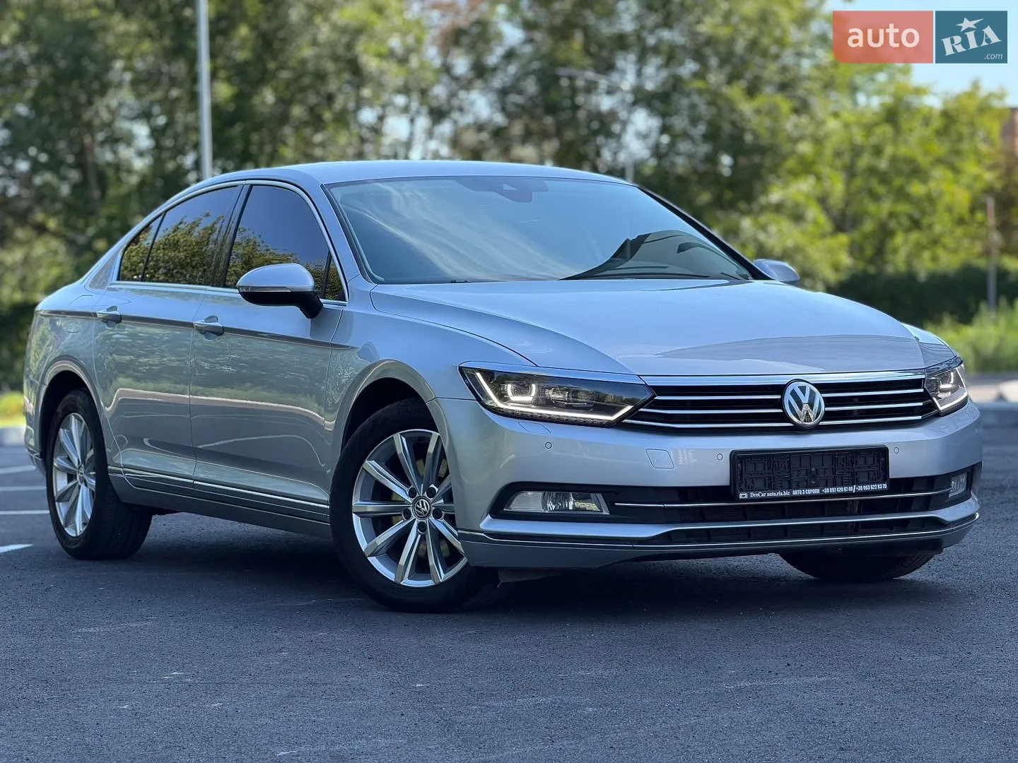2016 Volkswagen Passat - мініатюра 10